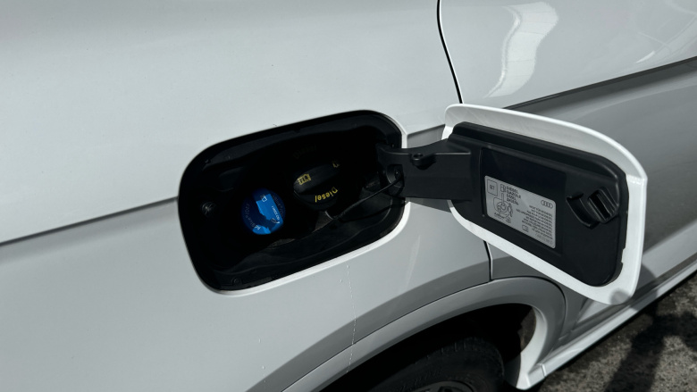 Audi Q5 40 TDI Quattro S Line 5dr S Tronic Diesel Estate